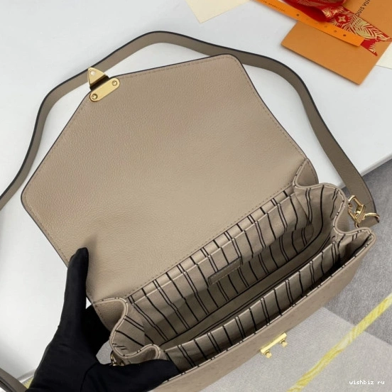 WIS LOUIS VUITTON MÉTIS POCHETTE 0822